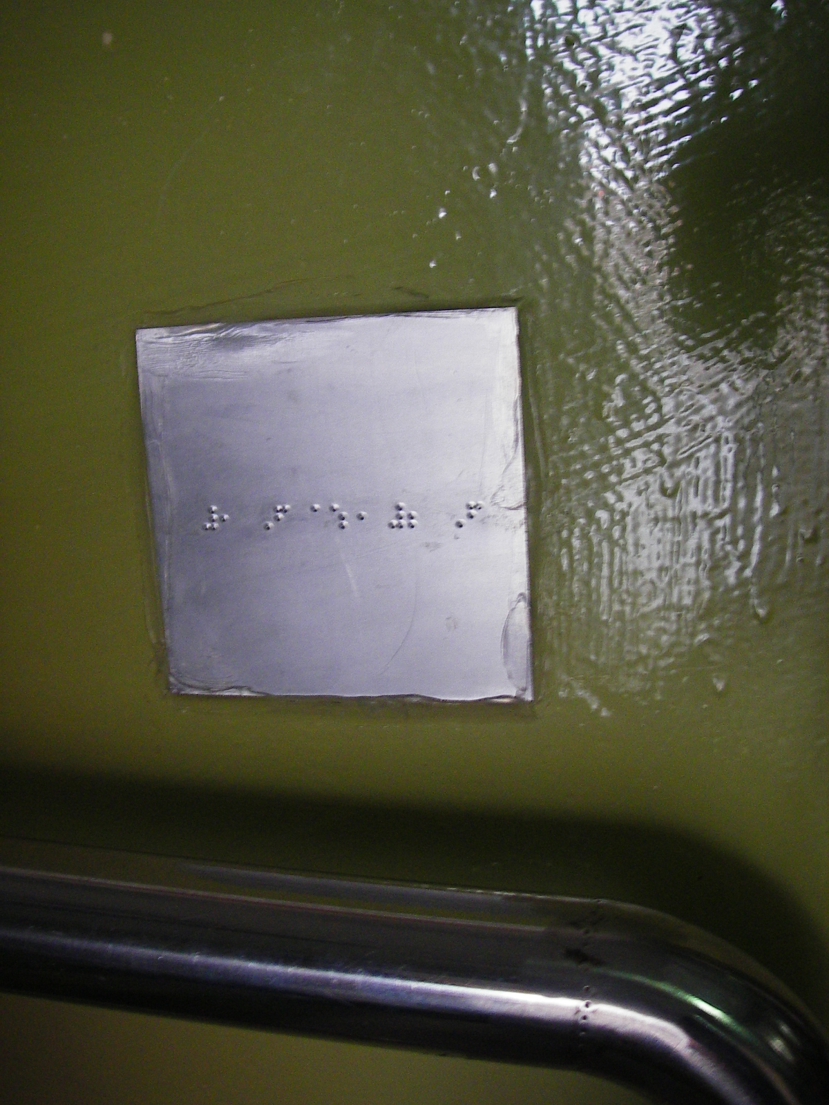 �U�Ӽh�Ҧ��I�r�����A�H�K���٪B�ͪ��D�Ӽh